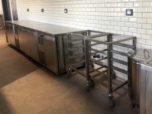 REFRIGERATED COUNTER